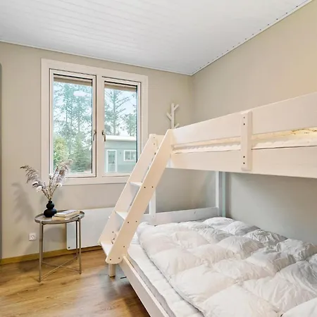 4 Bedroom Stunning In Vaeggerlose * Bøtø By