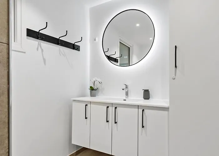 Vakantiehuis 4 Bedroom Stunning In Vaeggerlose *