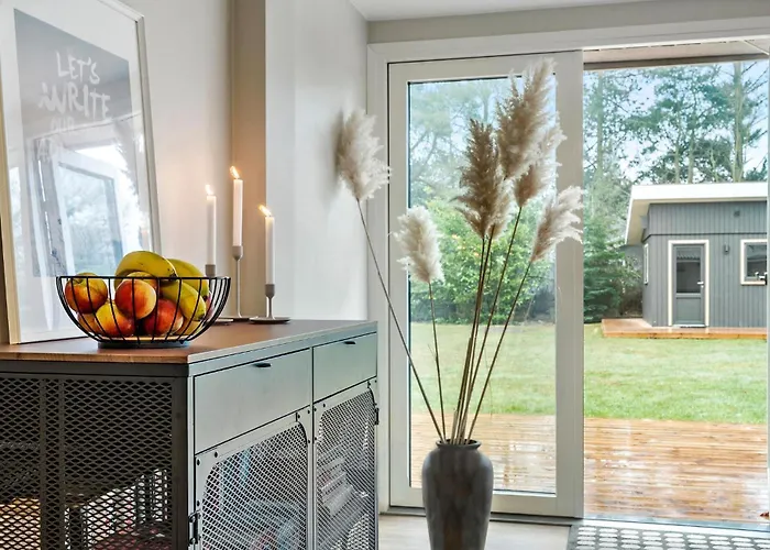 4 Bedroom Stunning In Vaeggerlose *